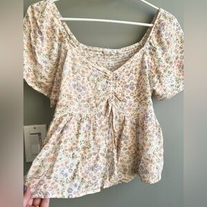 Dainty Floral Cropped Blouse Top